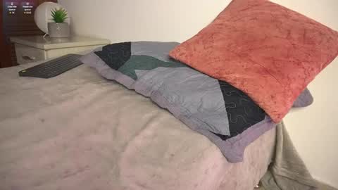 VALENTINA online show from November 13, 2025, 11:53 am