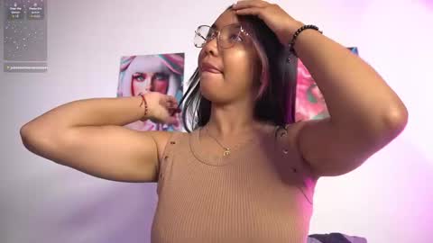 VALENTINA online show from November 17, 2025, 11:16 am