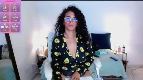 Snapshot of valentina_lov19 chatting on April 3, 2026, 3:04 am valentina_lov19 online show from April 3, 2026, 3:04 am
