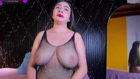 Valentina online show from October 4, 2025, 7:12 pm