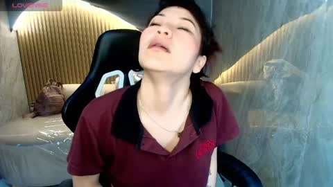 Valentina online show from April 19, 2026, 3:06 am