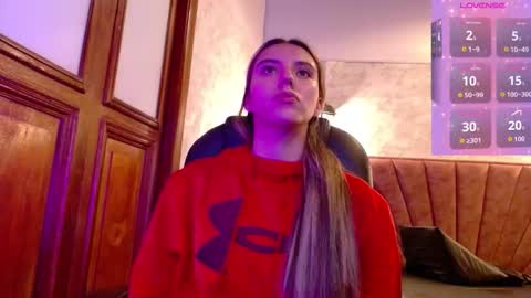 Snapshot of valentina_red18 chatting on October 24, 2025, 9:55 pm Valentina online show from October 24, 2025, 9:55 pm