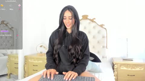 Valentina  online show from February 7, 2025, 3:19 pm