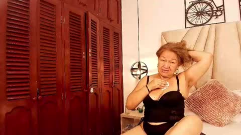 Ana online show from January 27, 2025, 11:32 am