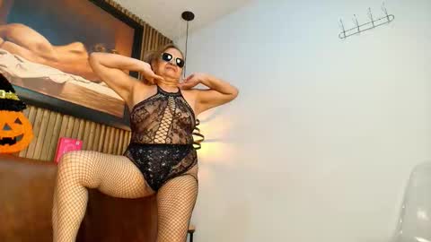 Ana online show from October 7, 2025, 12:02 pm