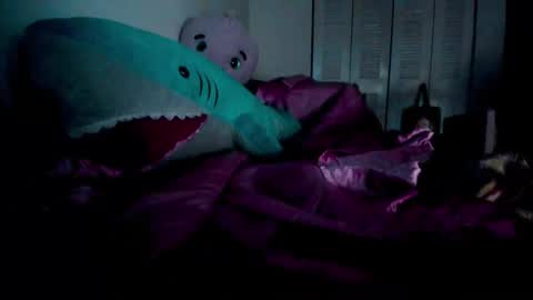 Snapshot of valentinas_dream chatting on September 20, 2025, 7:04 pm Tina Bates online show from September 20, 2025, 7:04 pm