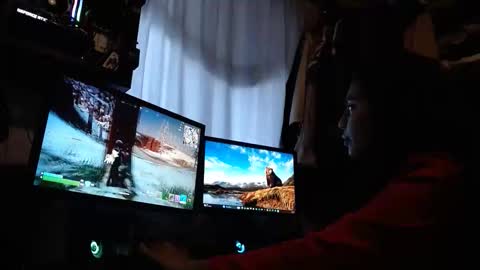 valentinasmith18 online show from January 7, 2026, 9:17 pm