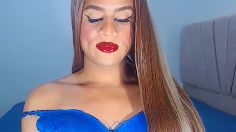 VALENTINA   online show from December 19, 2025, 7:10 pm