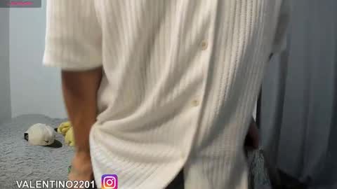 valentino online show from November 29, 2025, 12:57 am