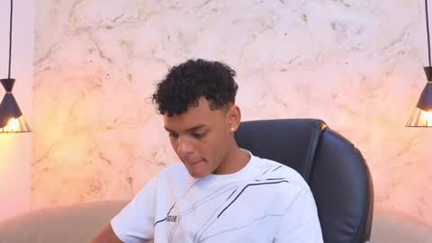 valentino_thompson online show from October 11, 2025, 12:43 am