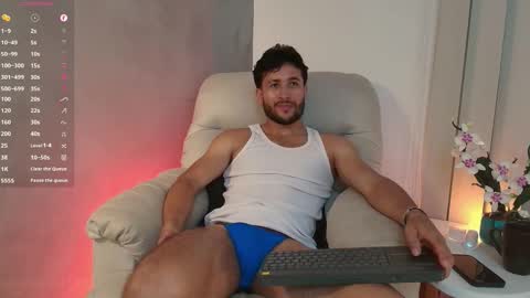 Snapshot of valentinoford chatting on March 12, 2025, 5:46 am Valentino online show from March 12, 2025, 5:46 am