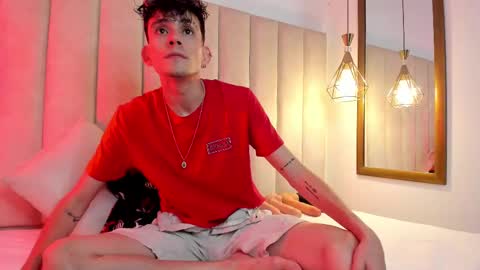 Snapshot of valentinomoreti chatting on February 26, 2025, 3:42 am Valentino online show from February 26, 2025, 3:42 am