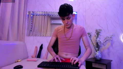 Snapshot of valentinomoreti chatting on February 27, 2025, 4:09 am Valentino online show from February 27, 2025, 4:09 am