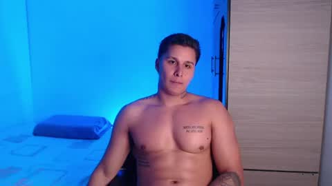 Snapshot of valentinosex_1 chatting on July 5, 2026, 10:39 pm VALENTINO online show from July 5, 2026, 10:39 pm