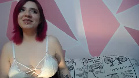 Valeri Cove online show from March 6, 2025, 2:29 pm