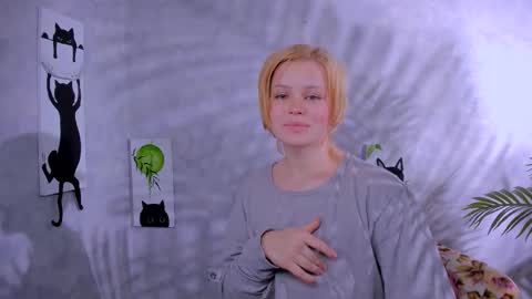 Snapshot of valeri_deviss chatting on December 4, 2025, 11:41 am Valeri online show from December 4, 2025, 11:41 am