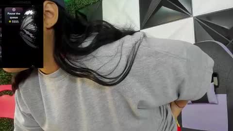 valeri_harpers4 online show from March 18, 2026, 12:36 am