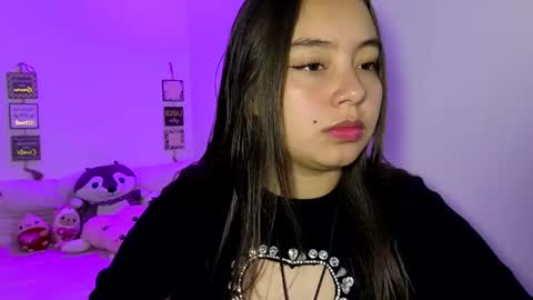 valeria online show from July 17, 2026, 3:35 am