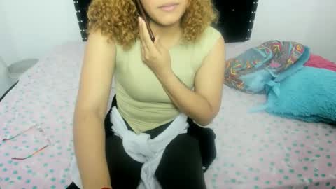 valeria_hot12 online show from November 22, 2025, 7:13 pm