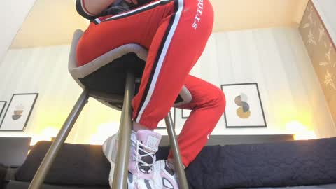 Snapshot of valeriaa_soler chatting on January 15, 2025, 4:43 pm Valeria online show from January 15, 2025, 4:43 pm