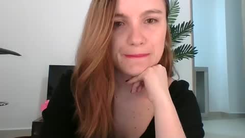 Snapshot of valeriafrannco chatting on January 23, 2025, 3:05 am valeriafrannco online show from January 23, 2025, 3:05 am