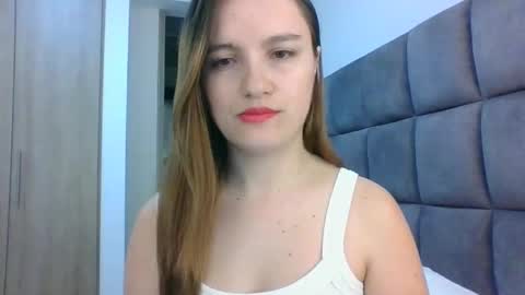 Snapshot of valeriafrannco chatting on February 26, 2025, 3:21 am valeriafrannco online show from February 26, 2025, 3:21 am