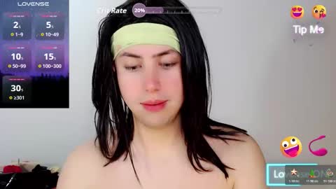 Snapshot of valeriagill_ chatting on December 18, 2025, 10:38 pm valeriagill_ online show from December 18, 2025, 10:38 pm