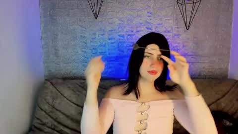 valeriagill_ online show from May 24, 2026, 10:26 pm