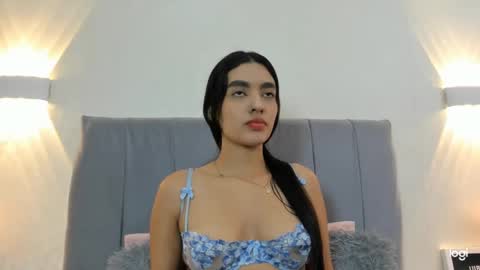 valeriajons online show from October 2, 2025, 4:14 pm