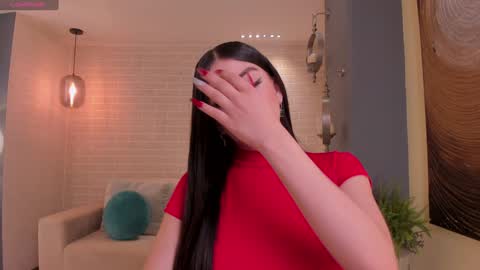 Snapshot of valeriariverax chatting on December 11, 2024, 3:24 am Valeria online show from December 11, 2024, 3:24 am