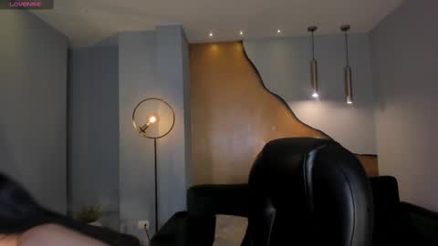 Snapshot of valeriariverax chatting on March 8, 2025, 3:17 am Valeria online show from March 8, 2025, 3:17 am