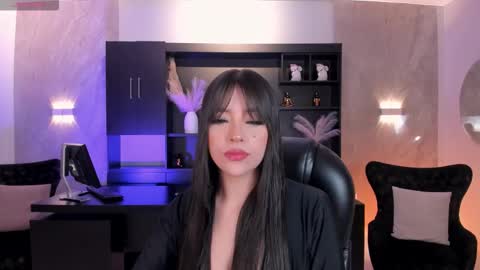 Valeria online show from November 22, 2025, 3:49 am