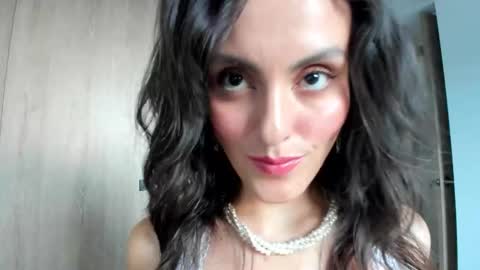 Snapshot of valerie777moonrise chatting on November 3, 2025, 10:32 pm Agape online show from November 3, 2025, 10:32 pm