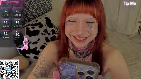 Snapshot of valerie_dolls chatting on March 4, 2025, 3:59 pm Valerie online show from March 4, 2025, 3:59 pm