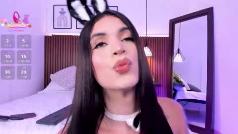 Snapshot of valerie_evannss chatting on September 30, 2025, 8:36 pm valery online show from September 30, 2025, 8:36 pm