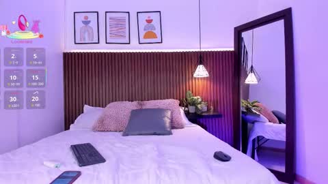 Snapshot of valerie_evannss chatting on October 14, 2025, 7:14 pm valery online show from October 14, 2025, 7:14 pm