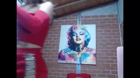 Snapshot of valerie_rousse chatting on December 28, 2024, 7:11 pm valerie_rousse online show from December 28, 2024, 7:11 pm