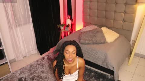 Snapshot of valeriebony chatting on December 31, 2024, 3:55 am Valerie Style3 online show from December 31, 2024, 3:55 am