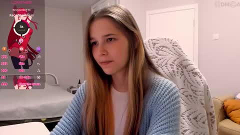 Snapshot of valeriebubbles chatting on October 8, 2025, 4:37 pm Valerie online show from October 8, 2025, 4:37 pm
