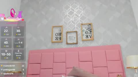 Snapshot of valeriesoto chatting on February 14, 2026, 8:44 am Valerie online show from February 14, 2026, 8:44 am