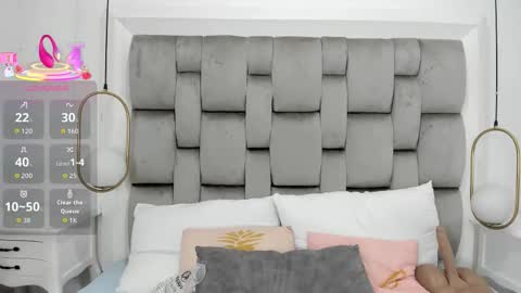 Snapshot of valeriesoto chatting on February 22, 2026, 7:45 pm Valerie online show from February 22, 2026, 7:45 pm