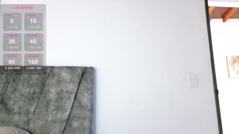 valerigallardo online show from September 29, 2025, 9:19 pm