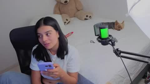 valerihouse_ online show from July 19, 2026, 1:42 am