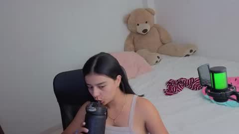 valerihouse_ online show from July 24, 2026, 2:09 am