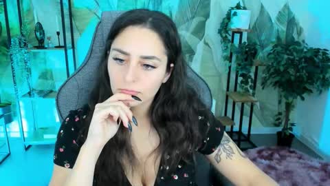 Valerie online show from October 20, 2025, 3:12 pm