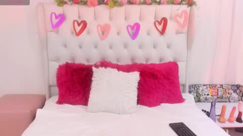 valeria111111 online show from March 5, 2025, 7:06 pm