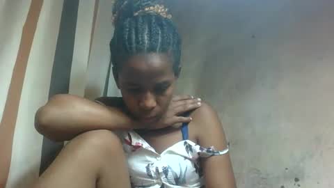 Snapshot of valerinezah chatting on February 22, 2026, 7:12 pm valerinezah online show from February 22, 2026, 7:12 pm