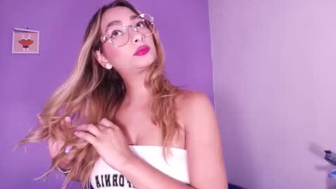 Snapshot of valery_97 chatting on September 10, 2025, 3:06 am Valeryn online show from September 10, 2025, 3:06 am