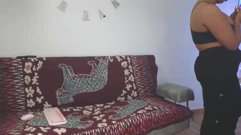 valery_lovex_ online show from November 30, 2025, 11:09 pm