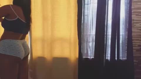 valery_lovex_ online show from December 14, 2025, 2:00 pm